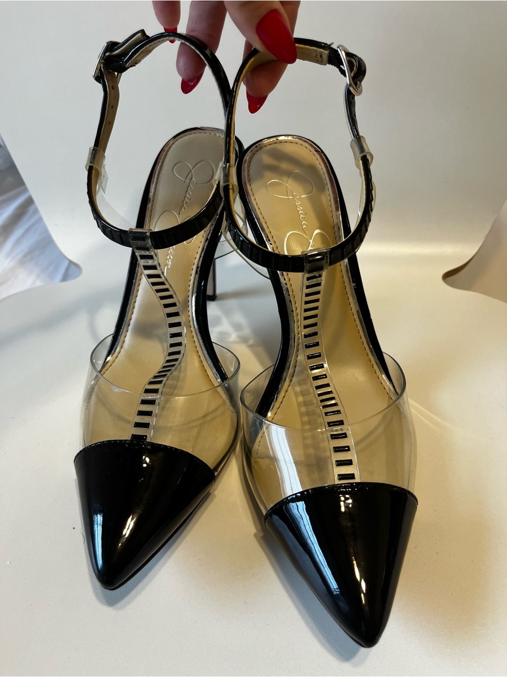 Jessica Simpson Black Patent Pointed T-Strap PVC Slingbacks - Picture 4 of 8